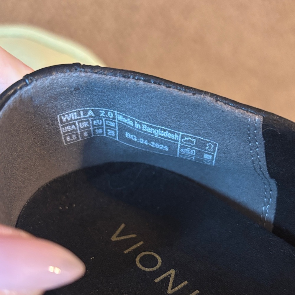 Vionic Women’s Willa 2.0 Black Slip-On Leather Loafers-Size 8.5 - Picture 7 of 8